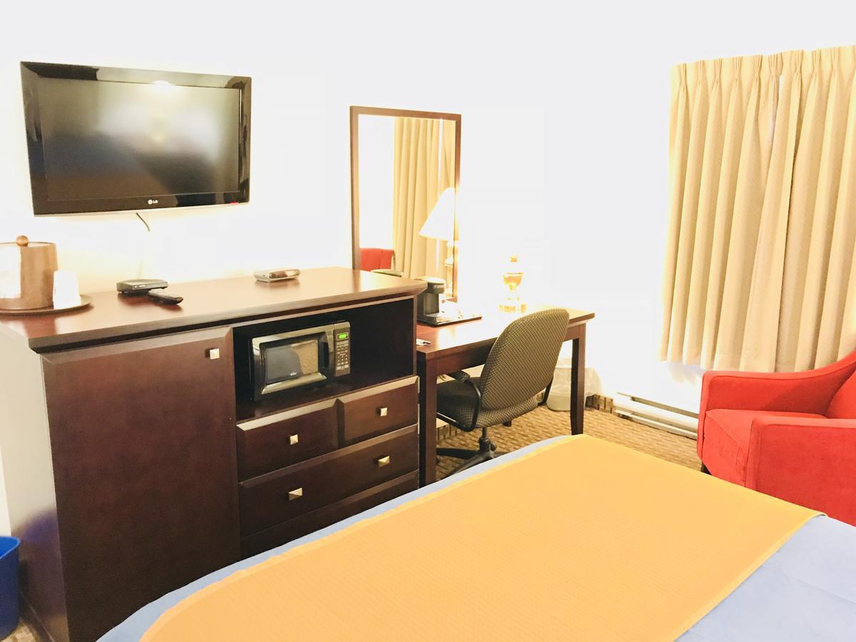 Ba Hotel Red Deer Exterior foto